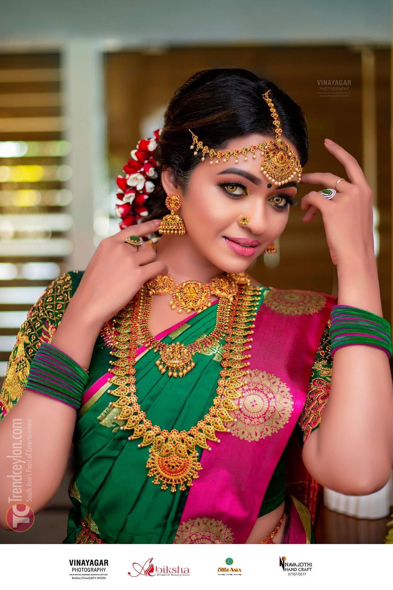 This Traditional Saree looks like it is made for Thara Kaluarachchi.
