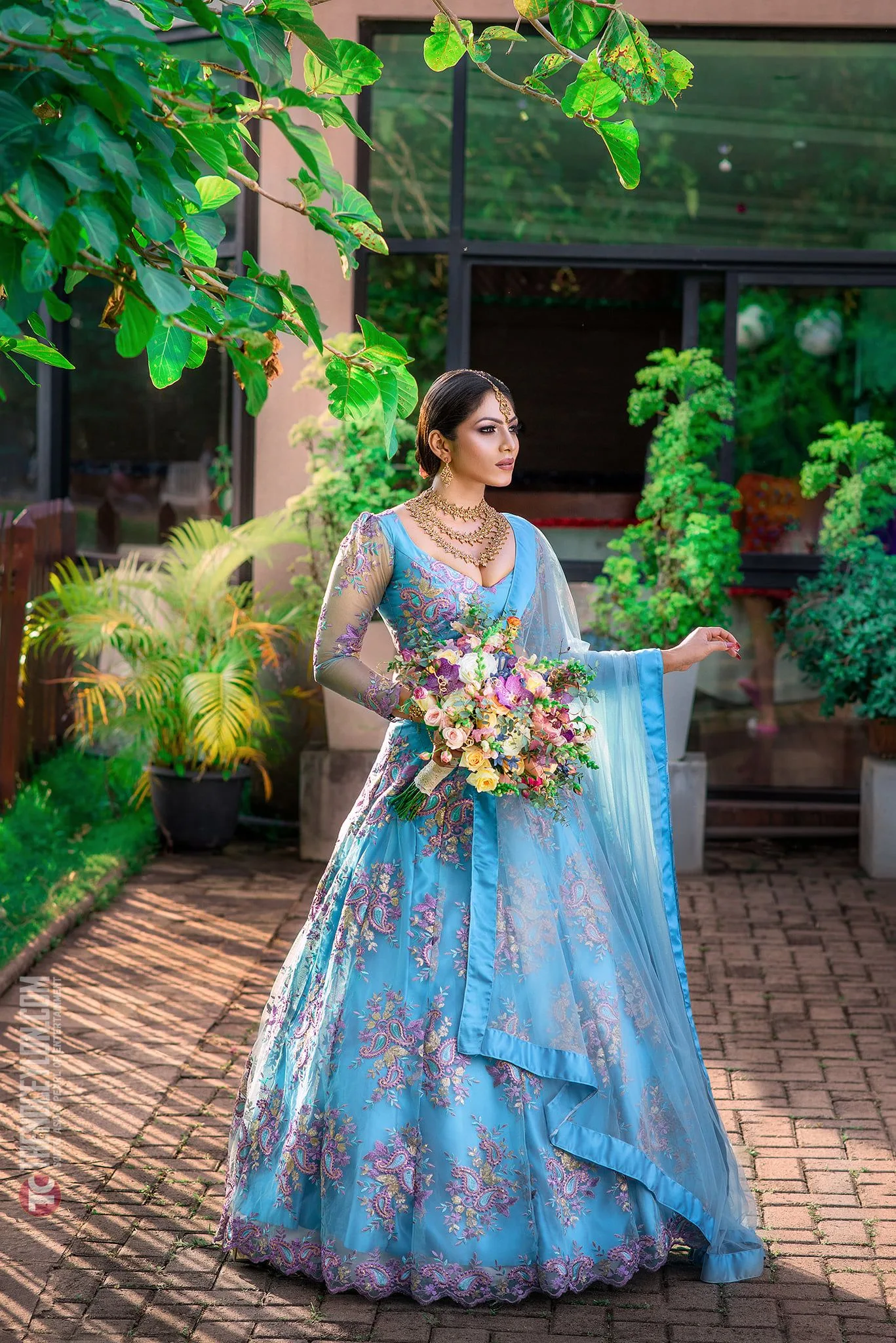 Actress Maneesha Kandekumbura looks gorgeous in a light blue lehenga