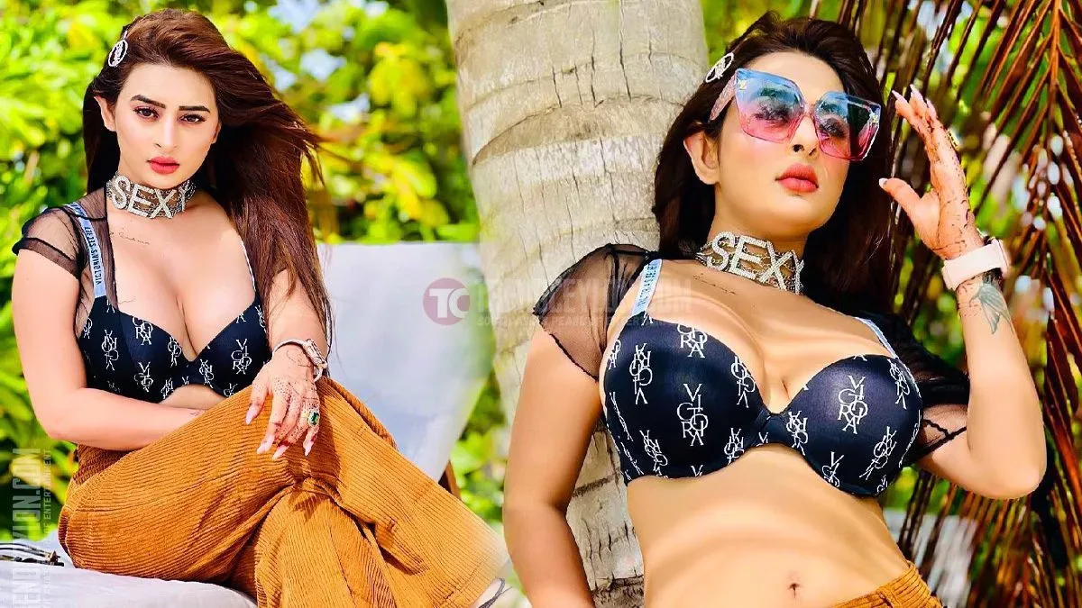 Hindi web series actress Ankita Dave hot stills at beach