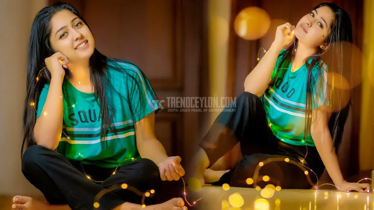 The cute looking actress Sachinthani Kaushalya in Green Tee