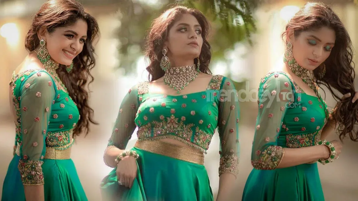 Navratri with Aditi Shankar in Peacock green Lehenga