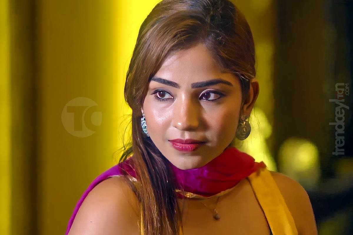 Ayushi jaiswal nude videos