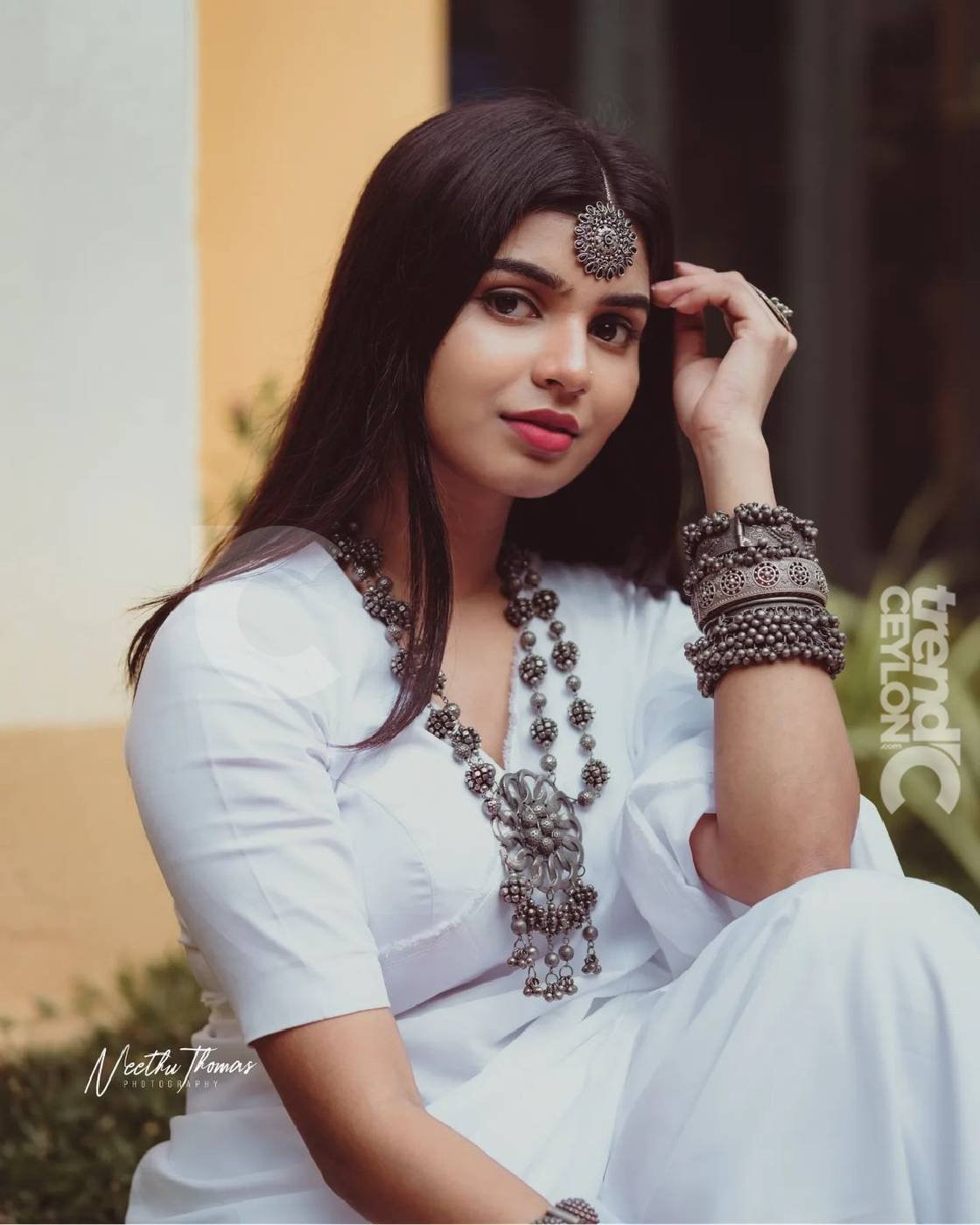 parvathy-babu-biography-wiki-age-reels-photos-videos