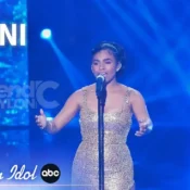 Wé Ani Soars to Top 8 with Powerful Whitney Houston Cover on American Idol